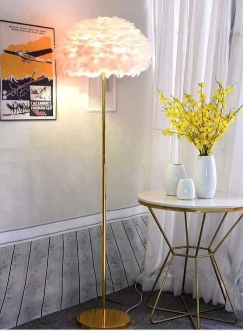 Lampadar 1.5 Metri Fier + Pene Naturale A-14106 Wei